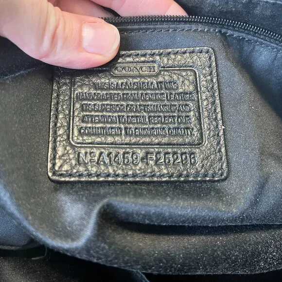 Coach Taylor leather shoulder/crossbody satchel bag - Picture 5 of 5